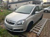 Opel Zafira B - Opel Zafira Gebrauchtwagen in Bielefeld