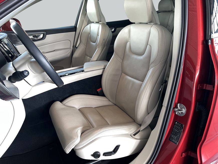 Volvo XC60 B5 AWD Ultimate-Bright Belüftete-Massagesit foto 10