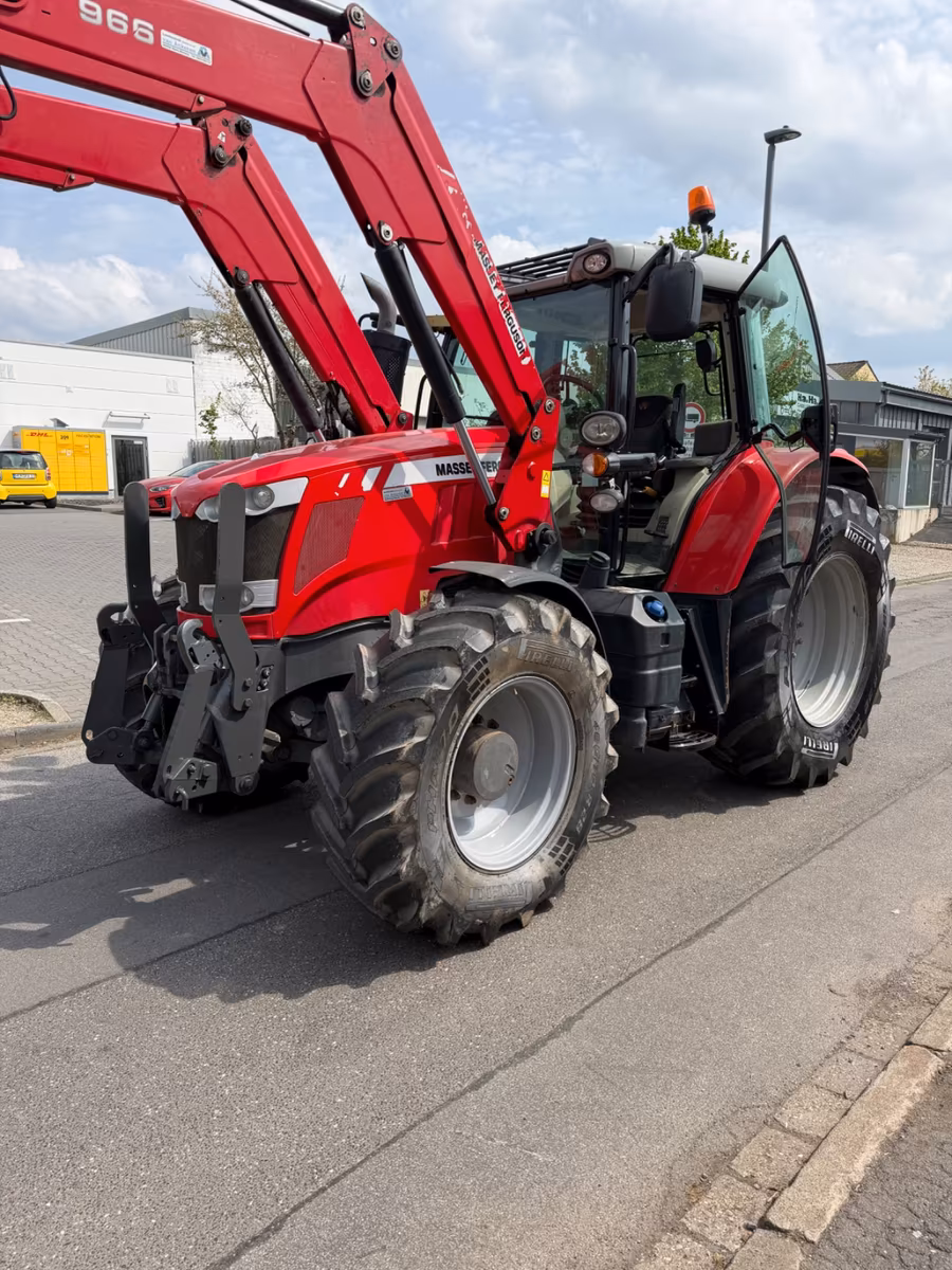 Massey Ferguson 6615 Dyna-VT