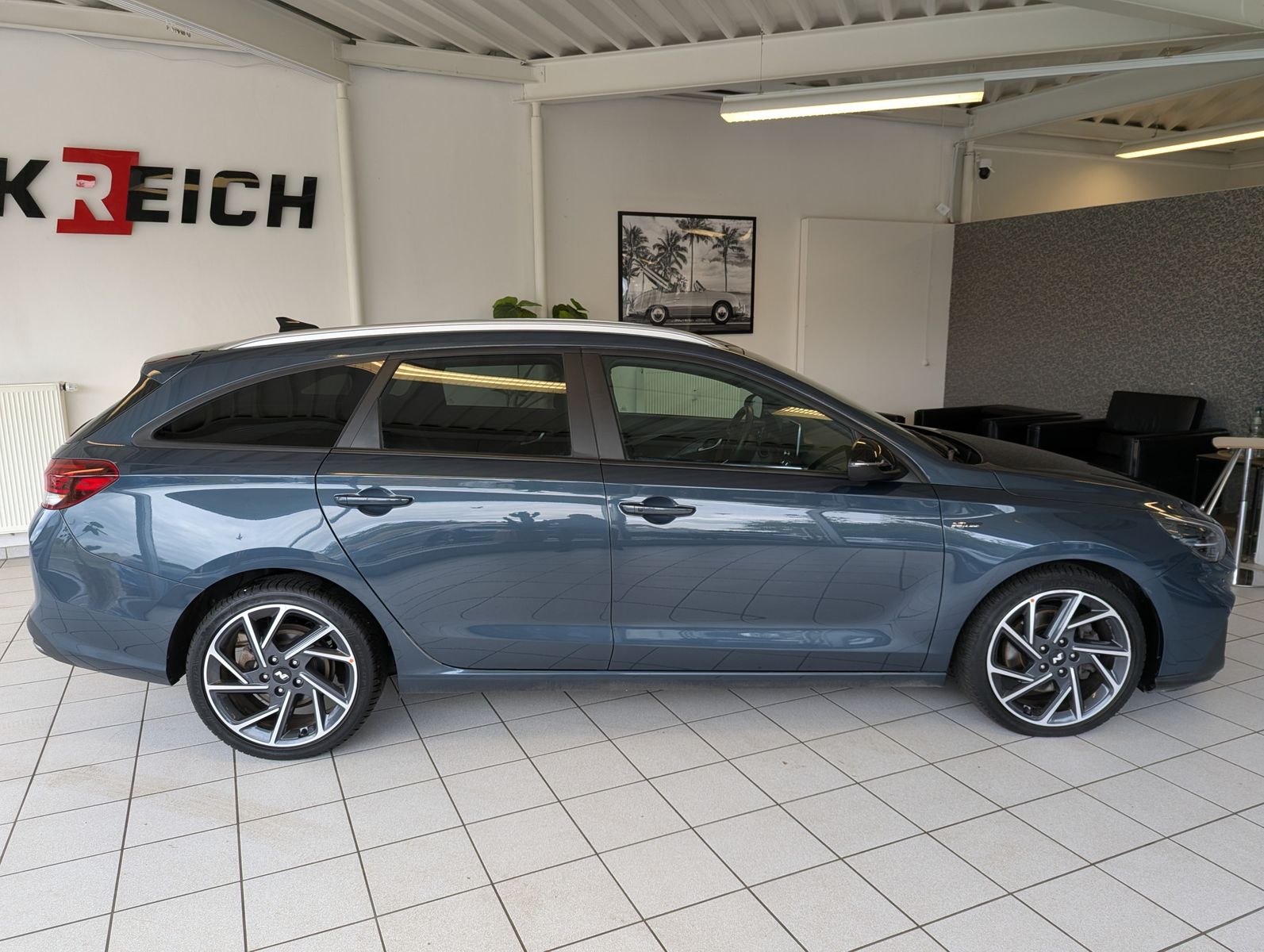Fahrzeugabbildung Hyundai i30 1.5 T-GDI DCT N-Line LED Cam Pano Keyless 18