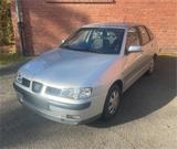 Seat Cordoba Youngtimer TÜV Neu Top Zustand - Seat Cordoba SE mit Benzin-Antrieb
