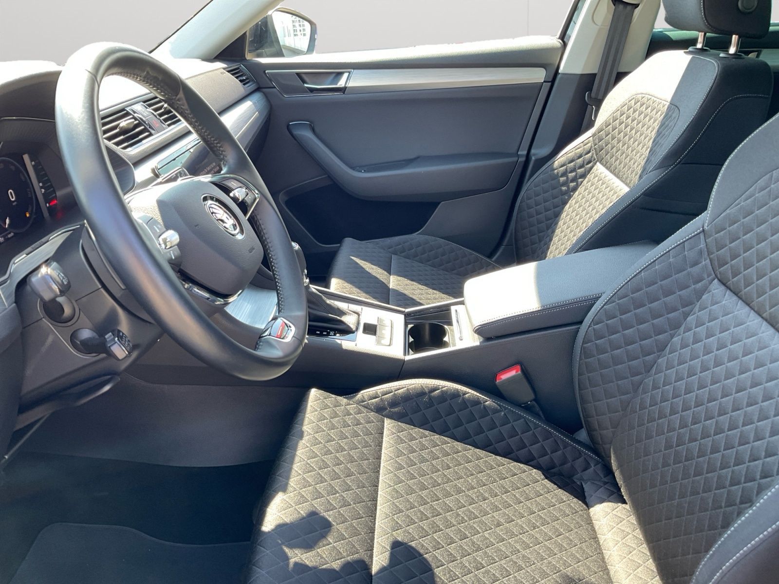 Skoda Superb - Bild 10