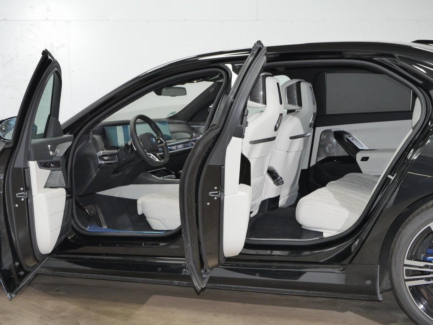 BMW 750 - Bild 11