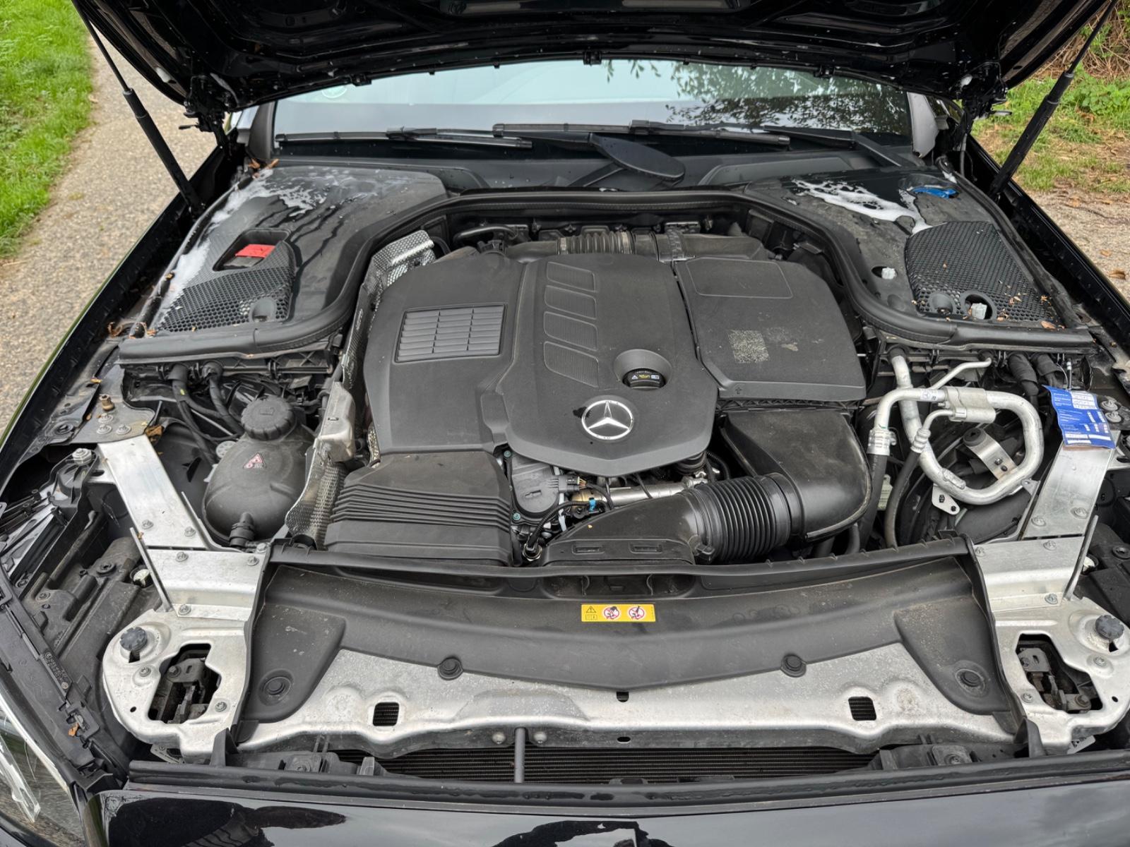 Mercedes-Benz E 300 d T Autom.