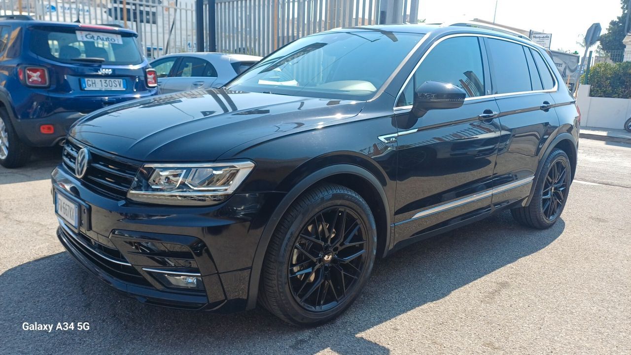 Volkswagen Tiguan 1.6 TDI R-LINE TETTO APRIBILE imagem 2