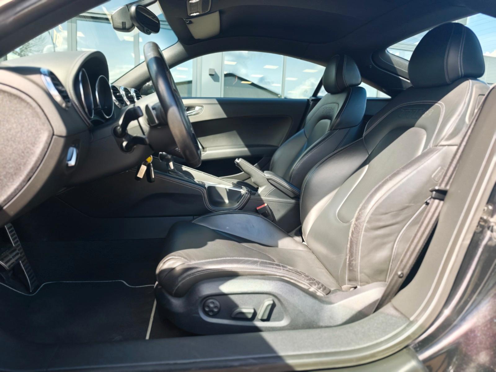 Audi TT RS COUPE AUT.*NAVI*LEDER*LED*2.HAND*BOSE*
