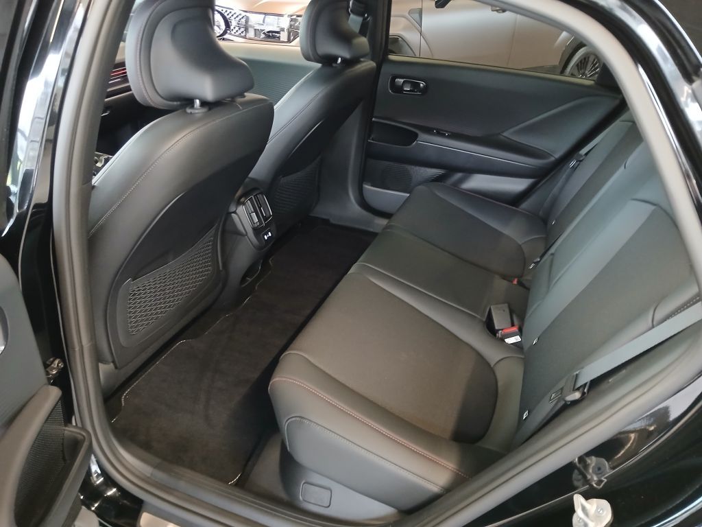 Hyundai IONIQ 6 – Bild 11