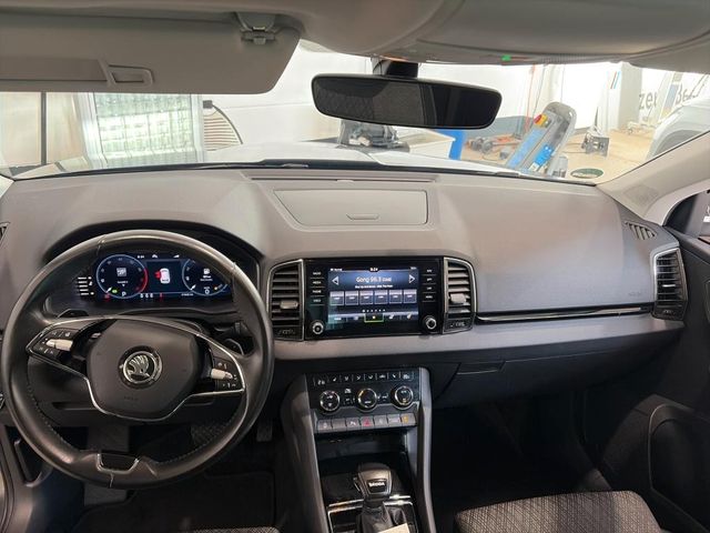 Karoq Style 1.5 TSI DSG*AHK*APP*el.Heckklappe*SH
