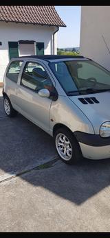 Renault Twingo Initiale 1.2 - Renault Twingo: Initiale