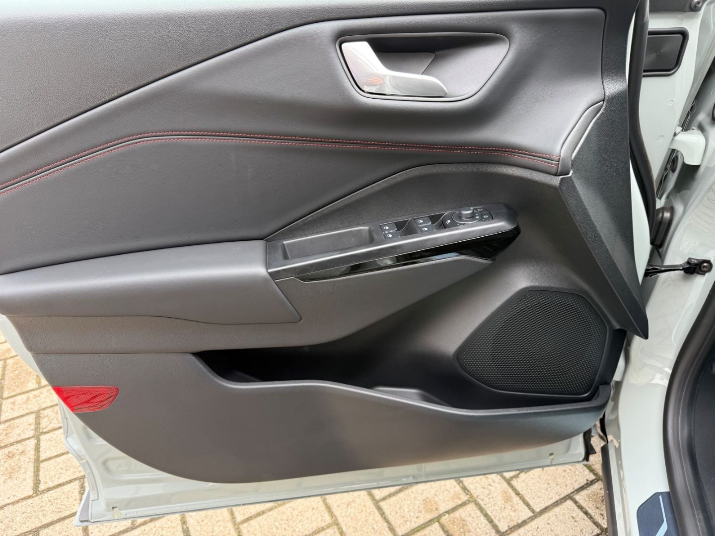 FORD Puma ST-Line 1.0 EcoBoost Mild Hybrid EU6e LED R - Image 13