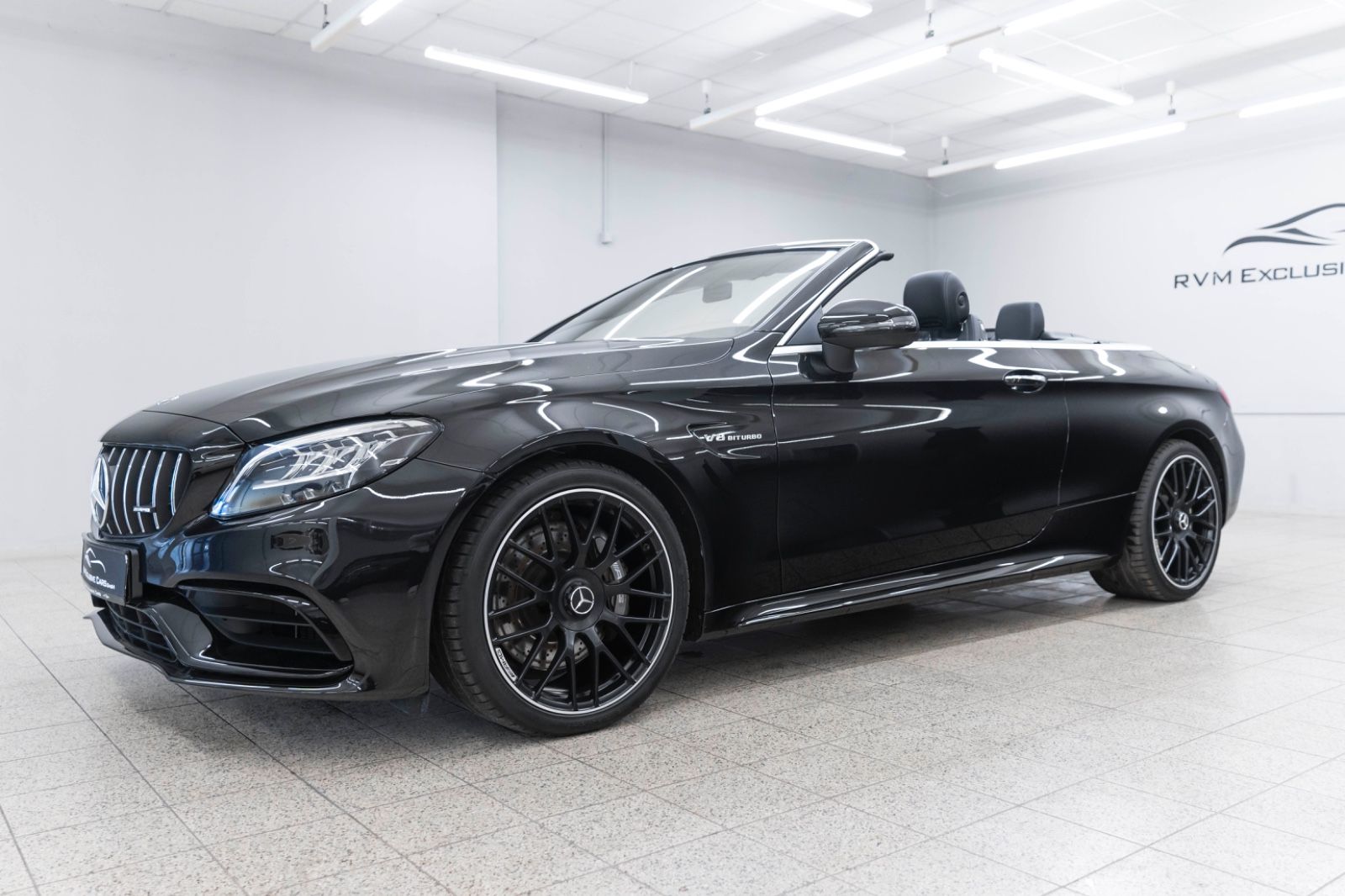 Fahrzeugabbildung Mercedes-Benz C 63 CABRIO AMG LED BURMESTER NAV KAM TOTW