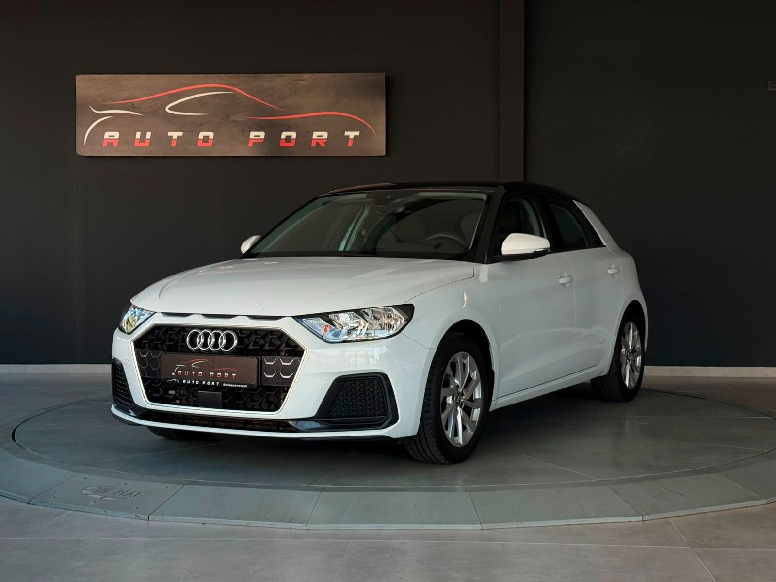 AUDI A1 30 TFSI S-tronic *PDC*SHZG*TEMP*VIRTUAL*