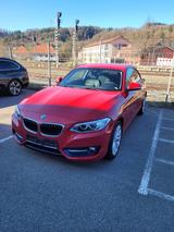 BMW 220i Coupé Sport Line Sport Line - rote BMW 220