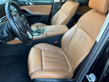 BMW X5 xDrive40i Gestiksteuerung Head-Up HK HiFi