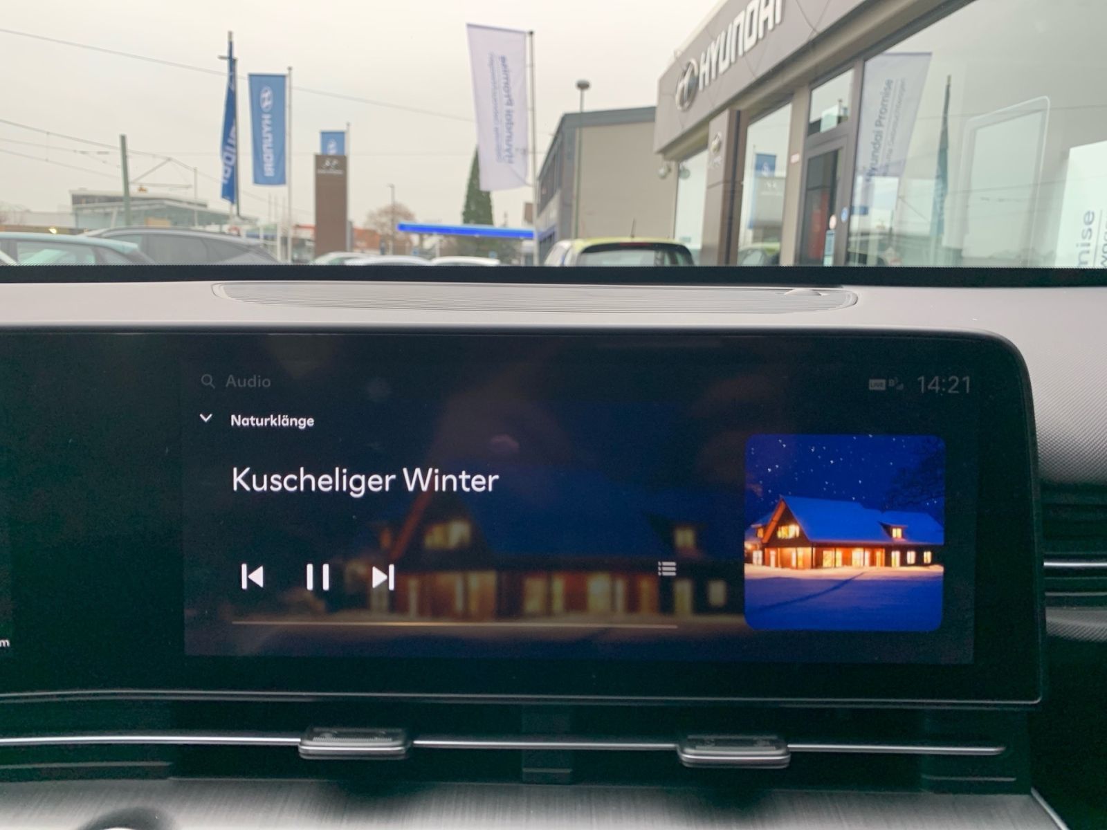 Fahrzeugabbildung Hyundai KONA Advantage Navi Allwetterreifen