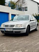 Volkswagen VW Bora 1.4/TÜV 05/27/ NEUER ZAHNRIEMENSAT... - Volkswagen Bora in Hannover