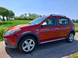 Dacia Sandero 1.6 MPI Stepway - Dacia Sandero aus 2010: Stepway