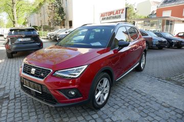 Fahrzeugabbildung SEAT Arona FR, LED, Kamera, AppleCarPlay,Andr.