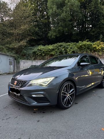 Seat Leon CUPRA 290 2.0 TSI DSG