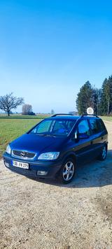 Opel Zafira 1.8 16V - - gebrauchte Opel Zafira aus dem Jahr 2001