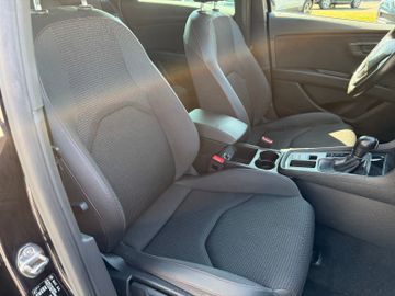 Seat Leon FR ST 2.0TDI DSG+AHK+Navi+Kamera+Garantie