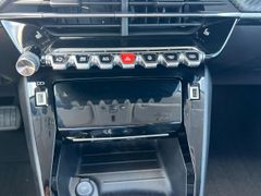PEUGEOT 2008 Allure KLIMA,NAVI,PDC,360CAM,SHZ,TEMPOMAT