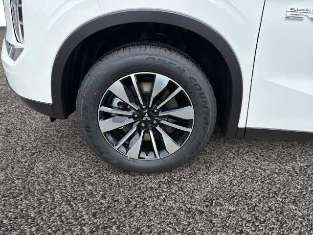 Mitsubishi Outlander - Bild 14