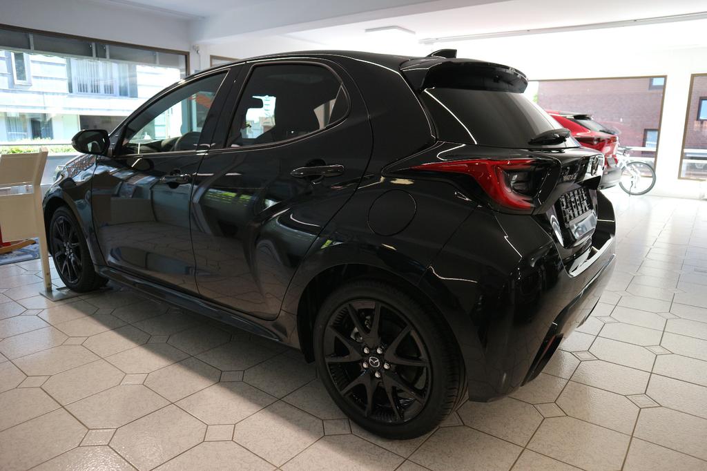 Mazda 2 Hybrid