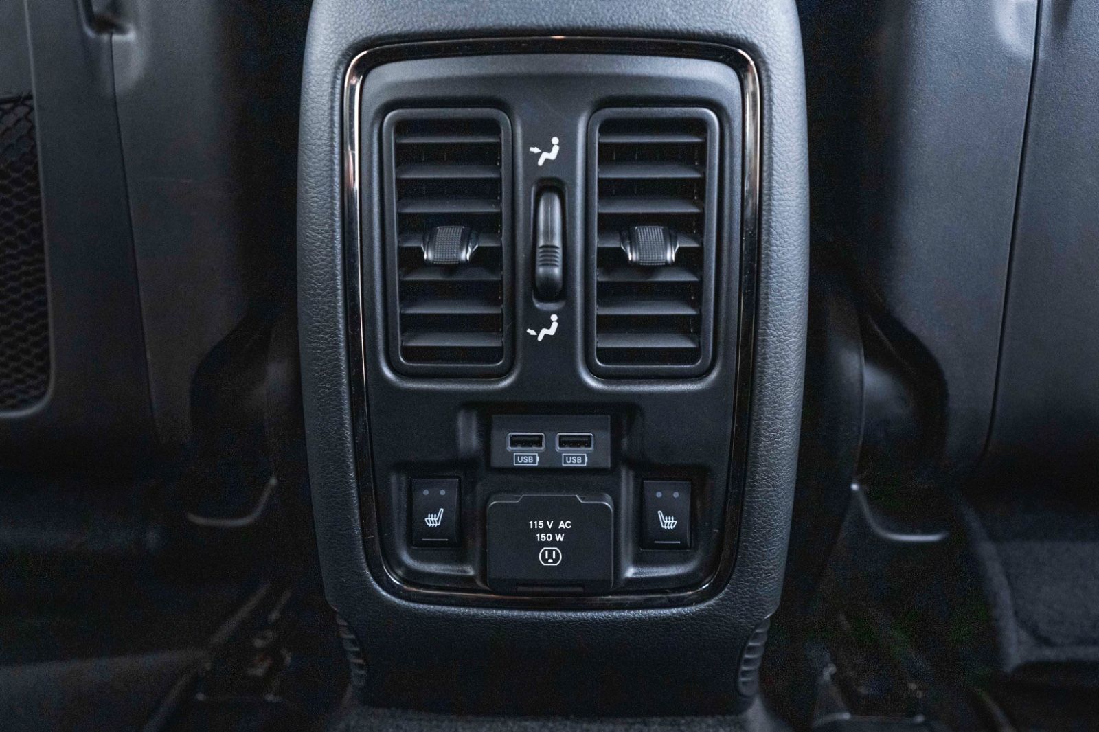 Fahrzeugabbildung Dodge Durango 6.4L SRT LPG 4X4 KAM 6 SITZ NAV PDC