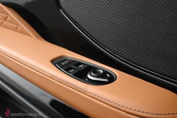 2024 Aston Martin DB12 缩略图 30