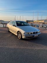 BMW E39 523i | 5er | TÜV | Automatik - BMW aus 2000: 3er
