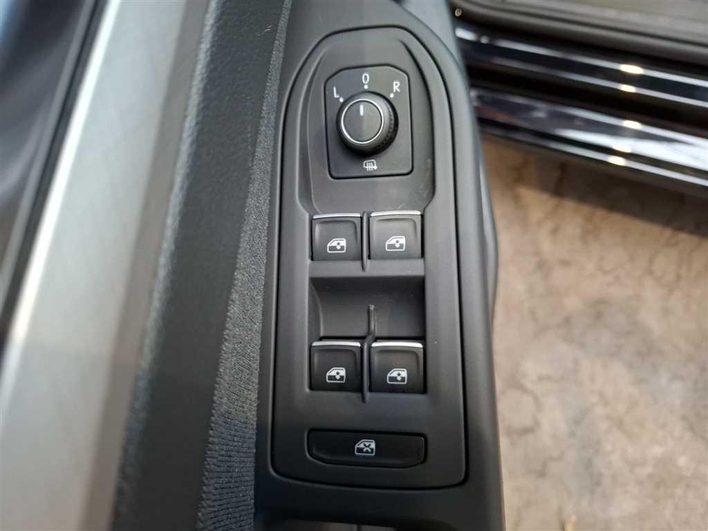 Volkswagen Golf Variant Life 1.5 eTSI DSG BusinessPremium, миниатюра 15