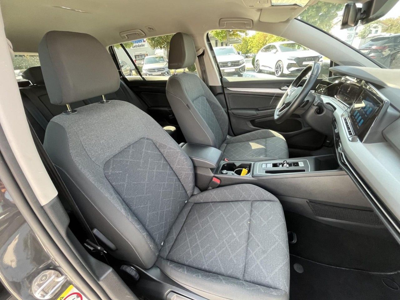 Volkswagen Golf - Bild 13
