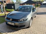 Volkswagen VW Golf Variant 1.6 TDI DSG Autom. | Navi | TÜV