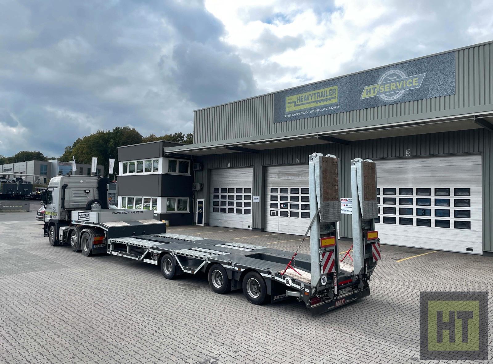 Faymonville MAX Trailer 3-Achs-Tele-Semi-Radmul.-hydr.Rampen