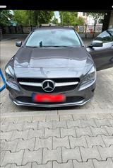 Mercedes-Benz Verkauf Mercedes CLA200 - Mercedes-Benz CLA 200 Shooting Brake: Limousine