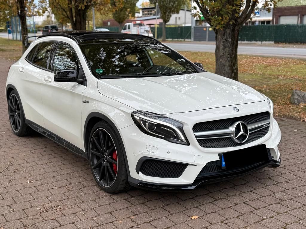 Mercedes-Benz GLA 45 AMG