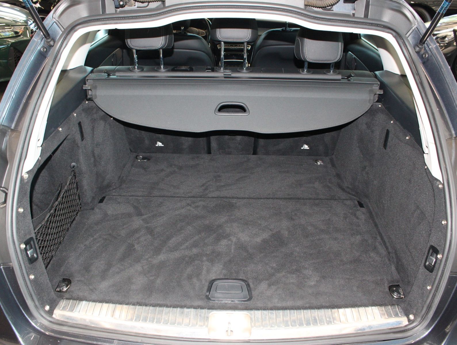 Fahrzeugabbildung Mercedes-Benz C 180 T AVANTGARDE*2.Hand*