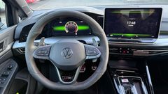Foto Nummer 17: VW Golf