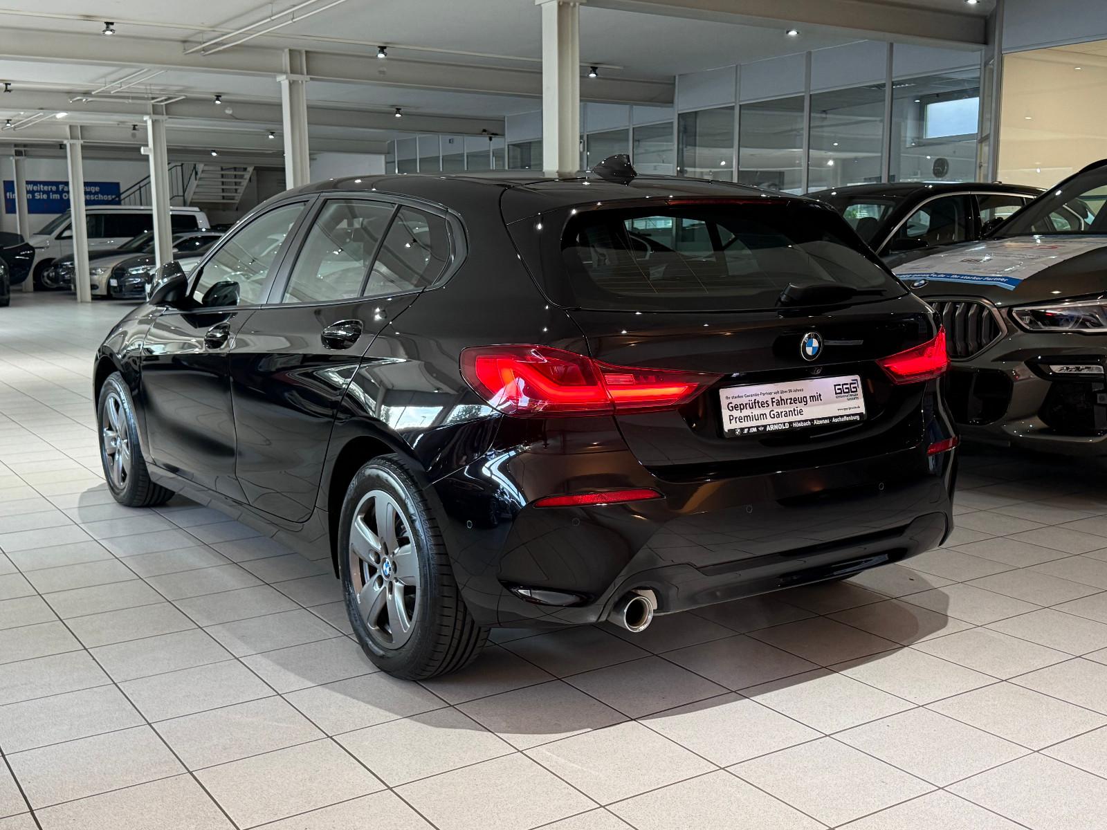 BMW 118 i Advantage *Navi*Led*Kamera*AppleCarp*Auto