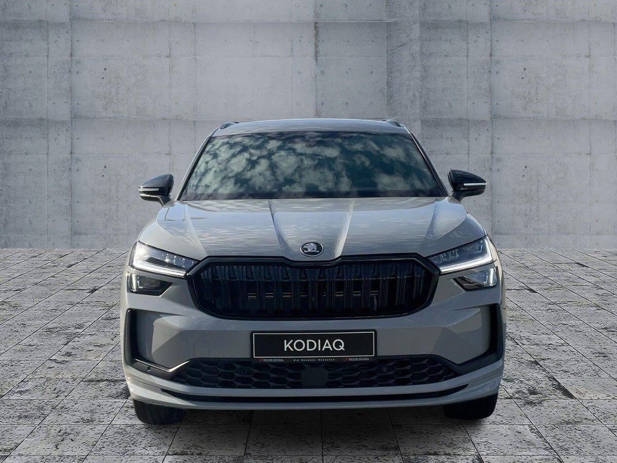 Skoda Kodiaq SportLine 4x4 DSG 360° DCC RFK AHK NAVI imagem 2