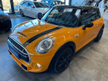 MINI Cooper SD *1.HAND*HEAD-UP*KAM*LED*PDC*TEMP*PANO*