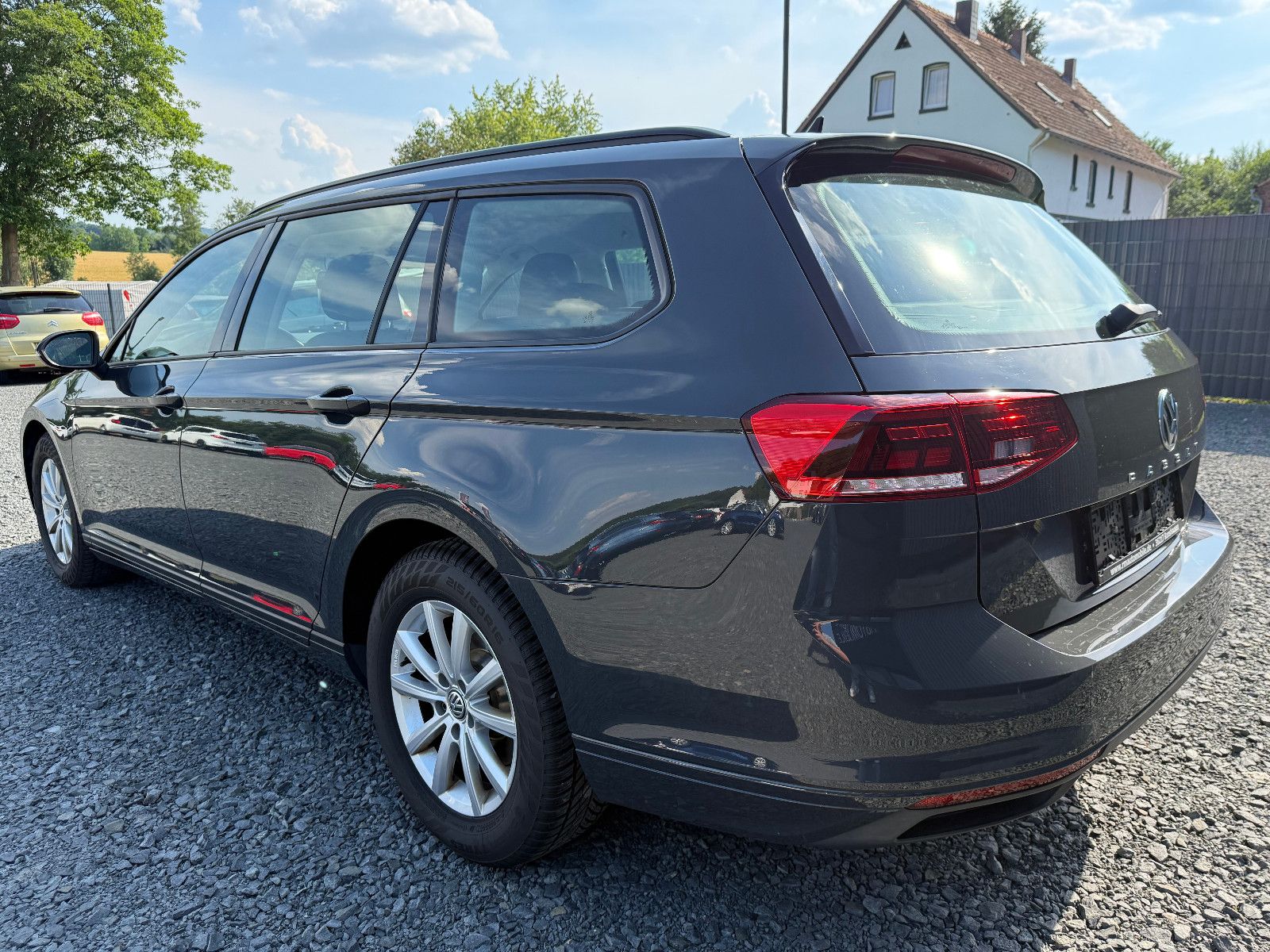 VW Passat Variant Passat 2.0 TDI Variant AUTOMATIK/KLIMA/AHK – Foto 4