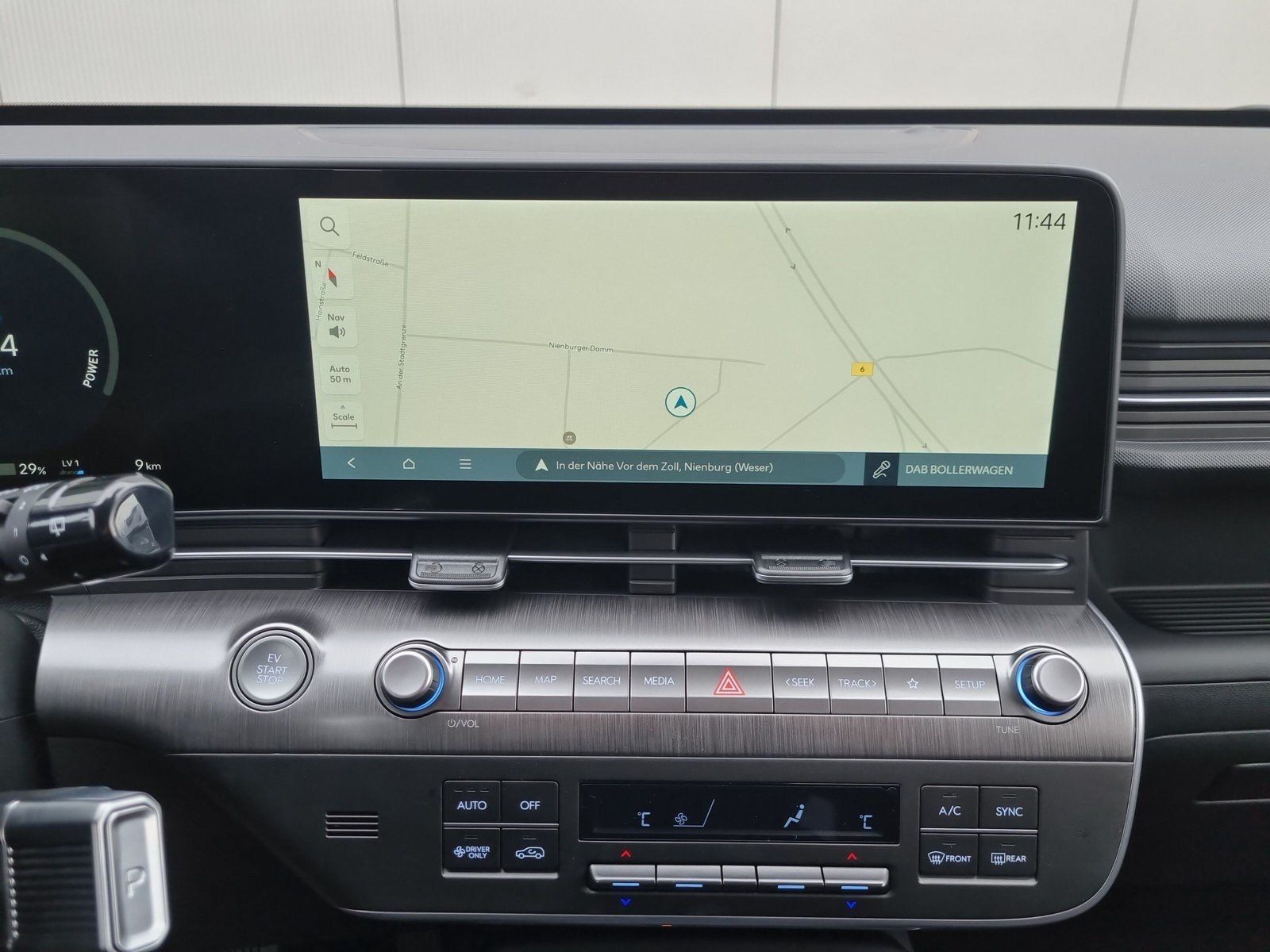 Fahrzeugabbildung Hyundai KONA Elektro 48,4 kWh TREND NAVI