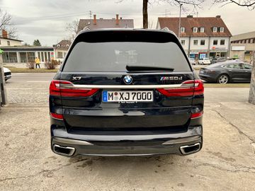 BMW X7 - 8