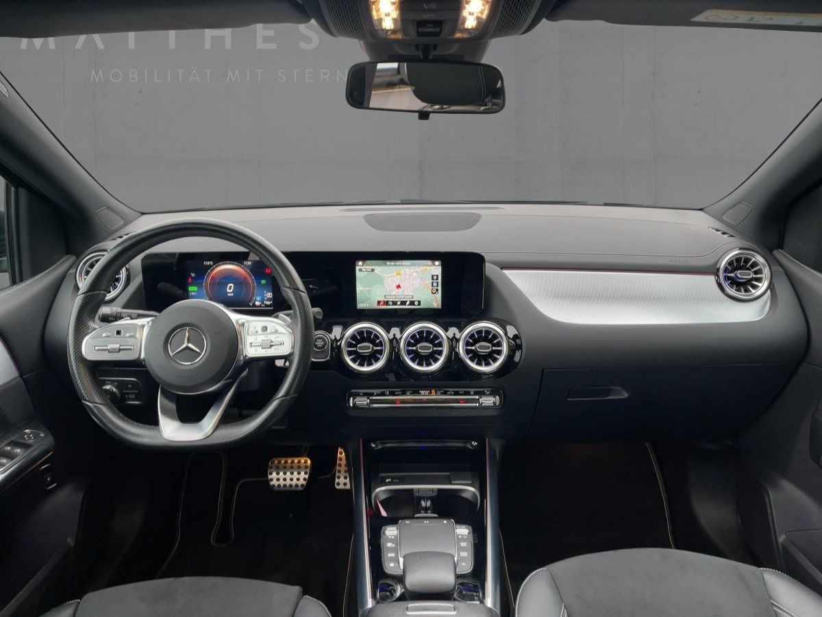 Fahrzeugabbildung Mercedes-Benz B 250 e AMG/Night/Pano/Kamera/LED/18''