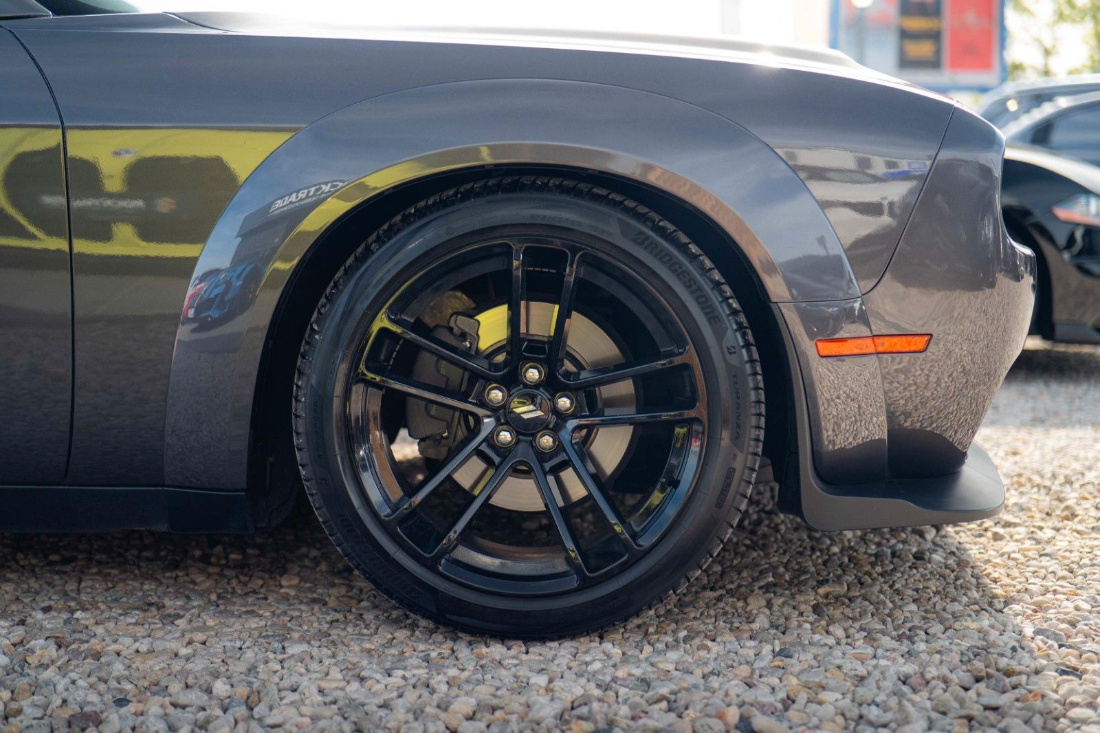 Fahrzeugabbildung Dodge Challenger 5.7 V8 R/T SRT WIDE BODY Super Track