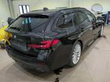 BMW 520 d Touring M Sport Paket Shadow-Line AHK/HUD - BMW 520 Gebrauchtwagen in Bremen