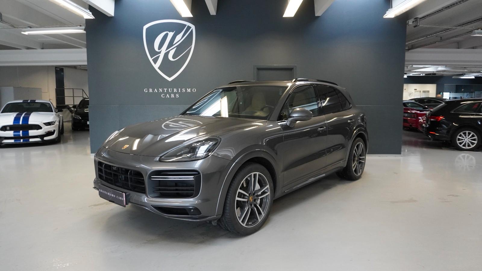Porsche Cayenne Turbo * full options * Approved * netto