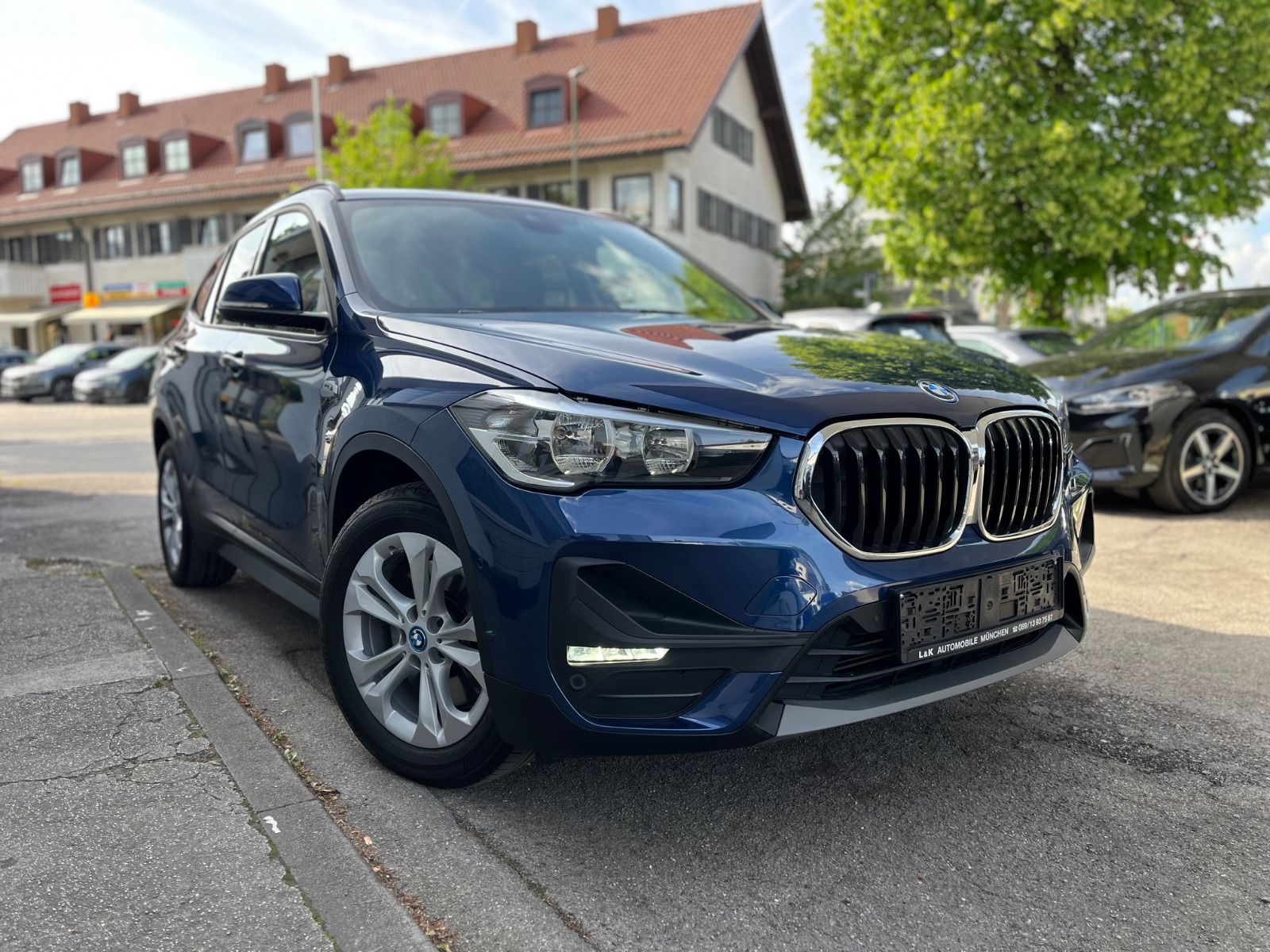 BMW X1 xDrive 25 e Advantage Aut. imagem 3